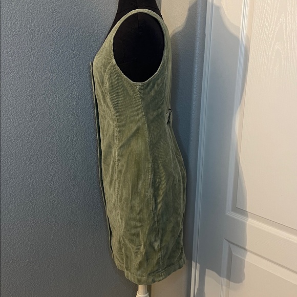 Levi's TULI CORDUROY MINI DRESS Green Size Small - Picture 5 of 15